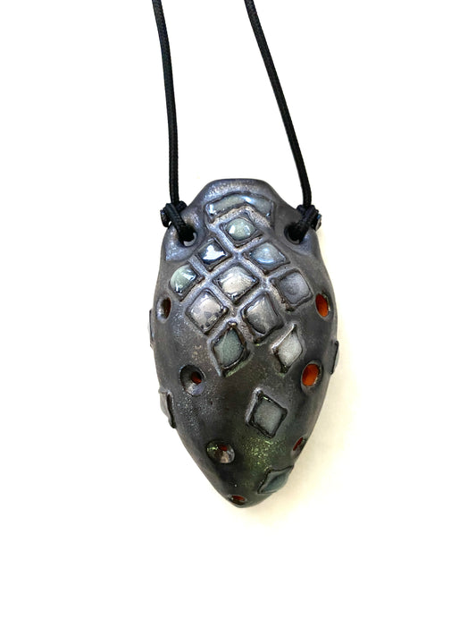 Minor Color Shift Pendant