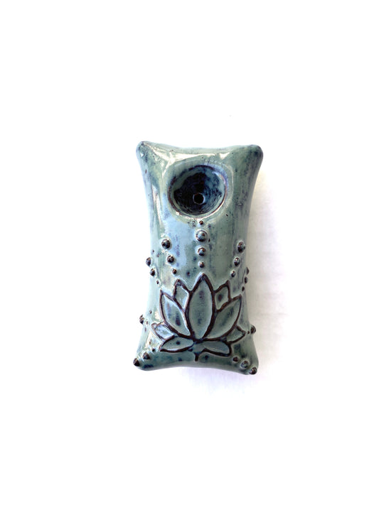 Lotus Pipe